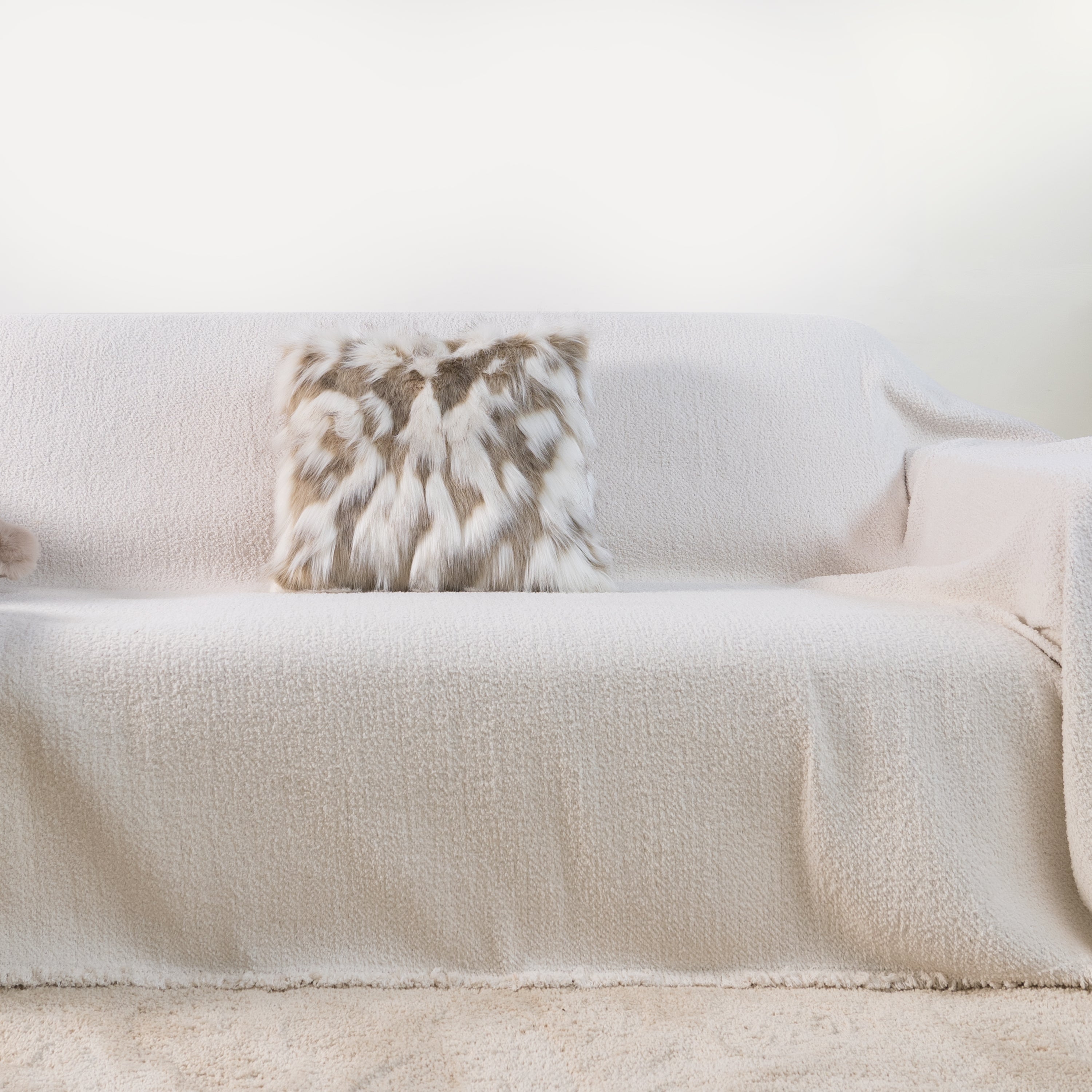Soft Faux Fur Pillow Cover with Hidden Zipper