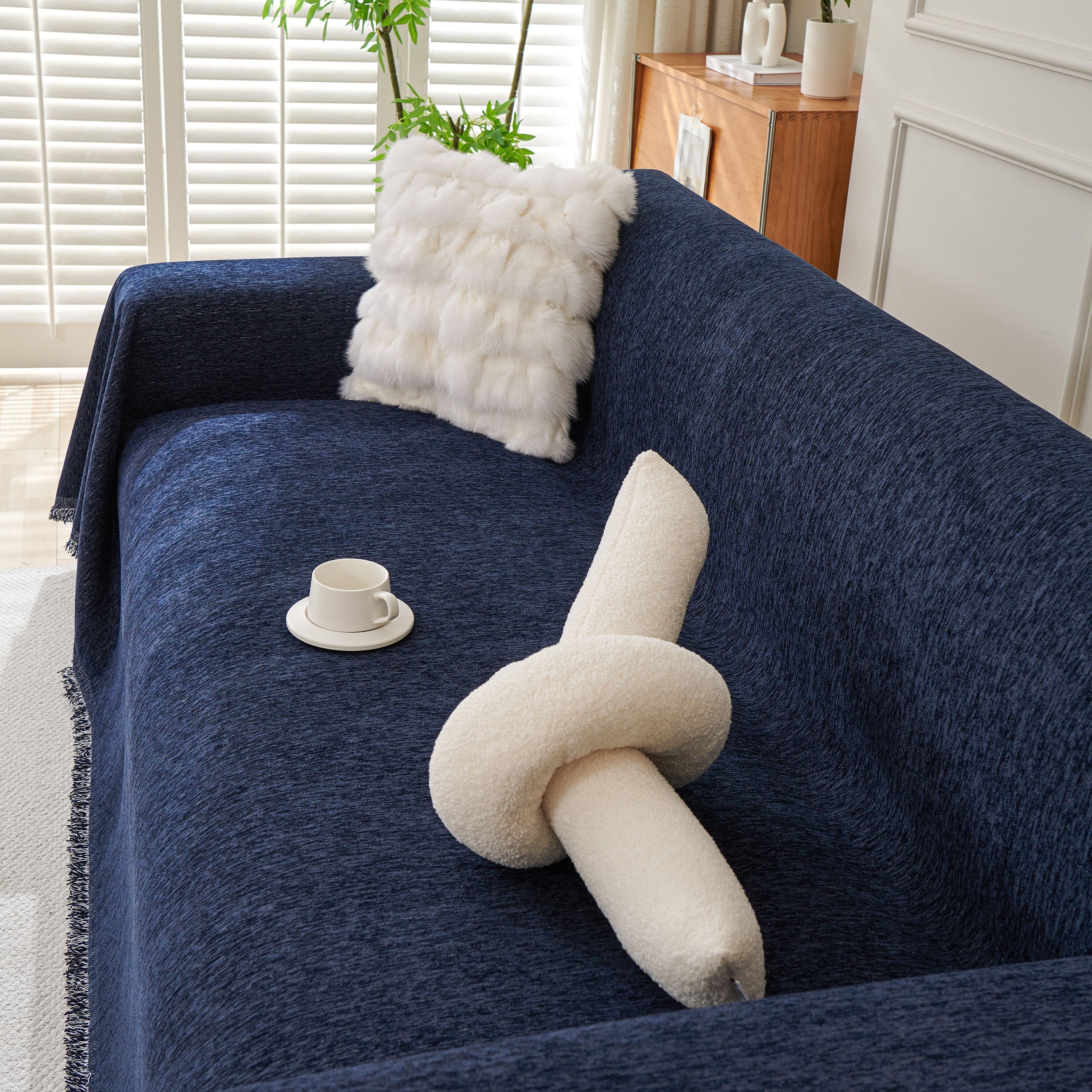Solid Chenille Sofa Throw with Fringed Edge