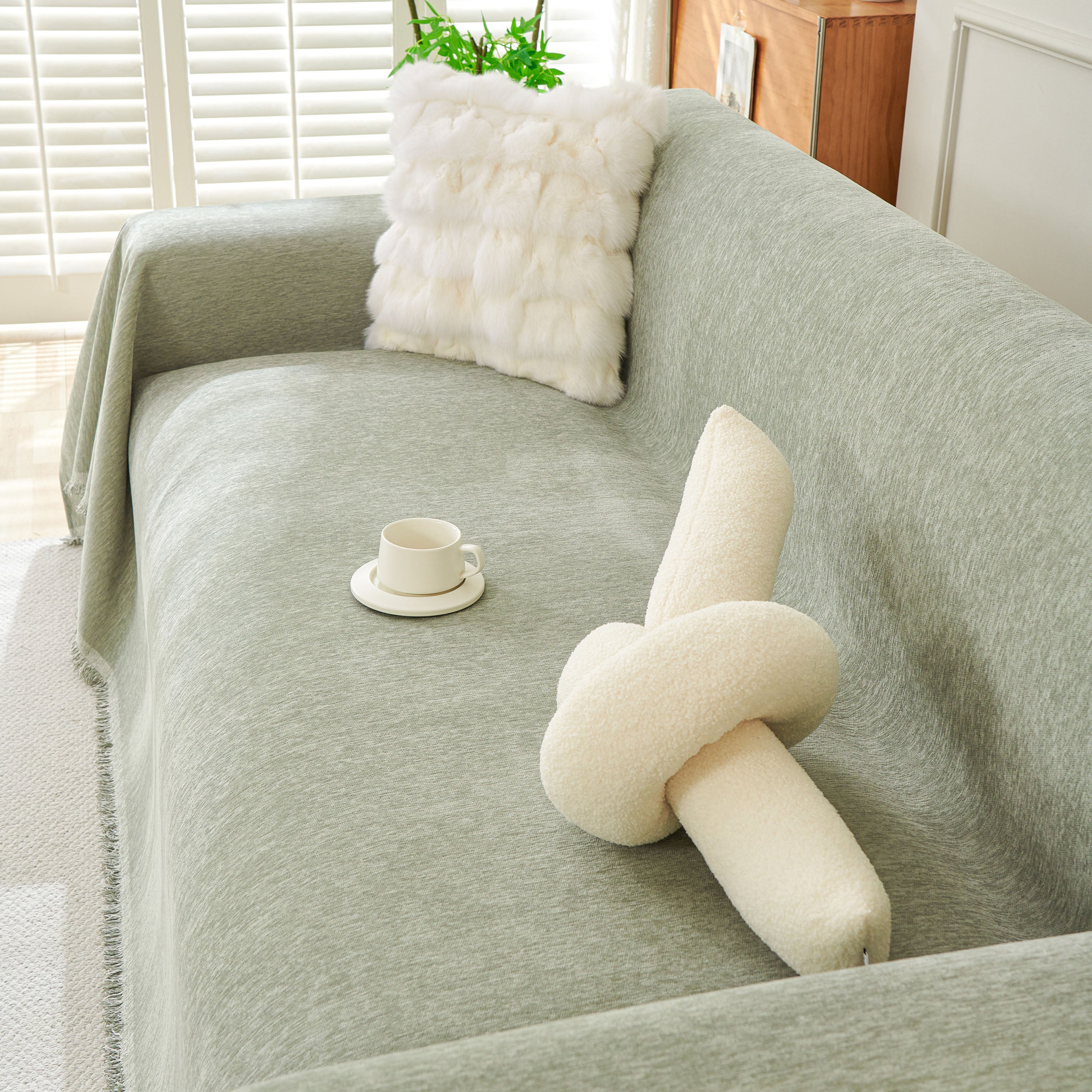 Solid Chenille Sofa Throw with Fringed Edge