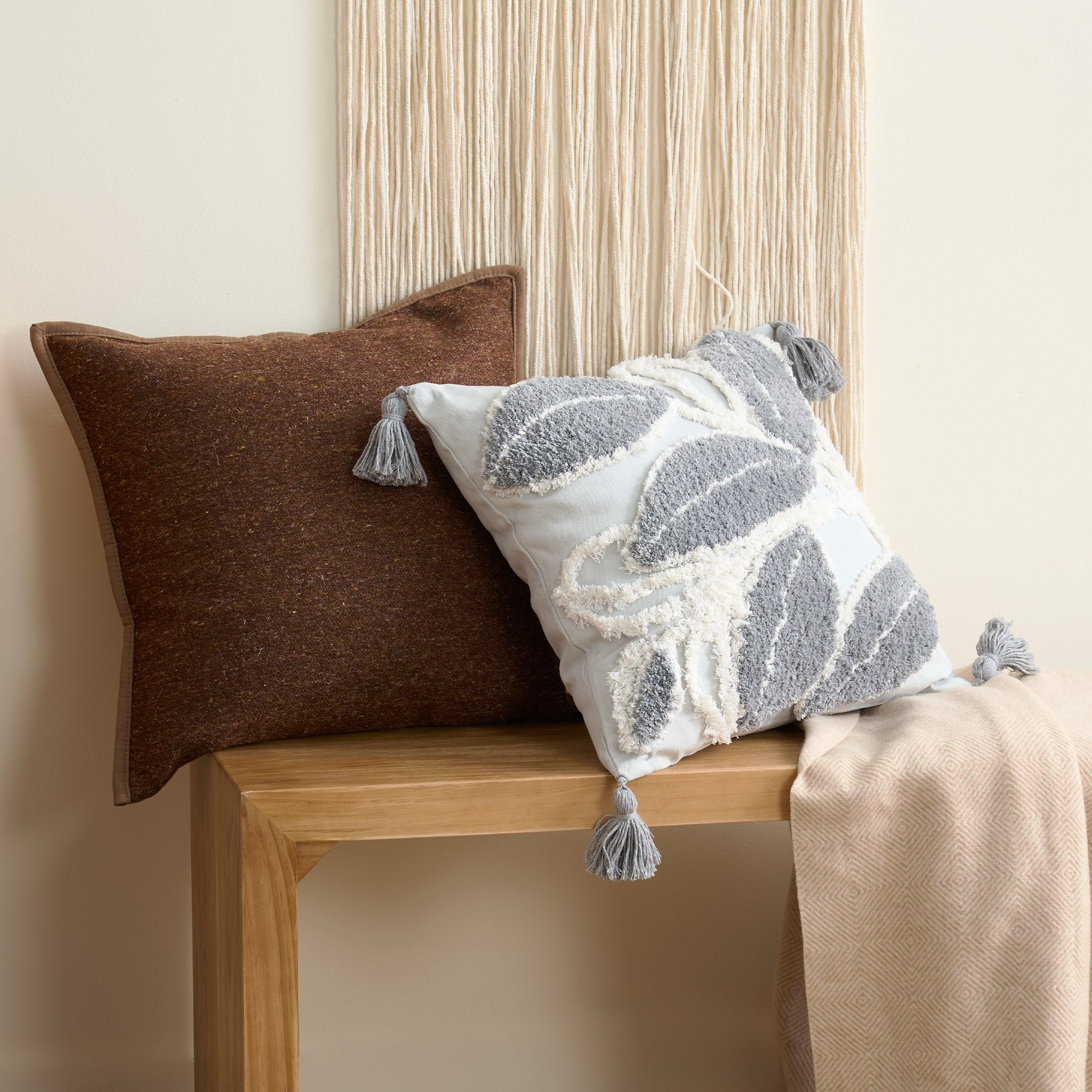 Tufted Leaf Cushion Cover with Tassel Corners