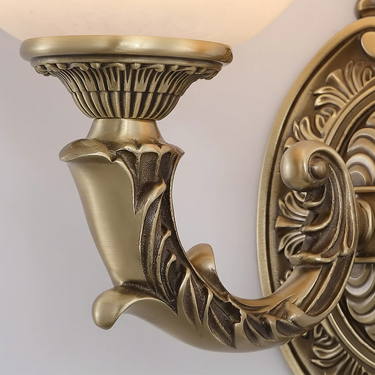 Vintage Brass Lotus Glass Shade Wall Sconce Light - HomeyFad
