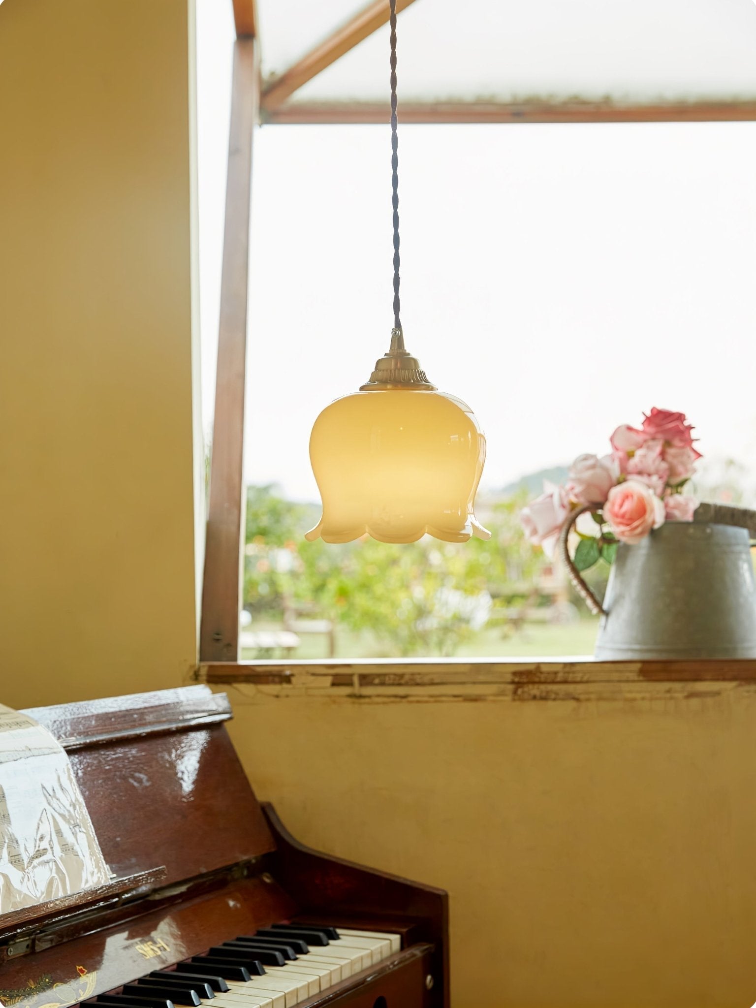 Vintage Brass Petal Glass Pendant Light Fixture