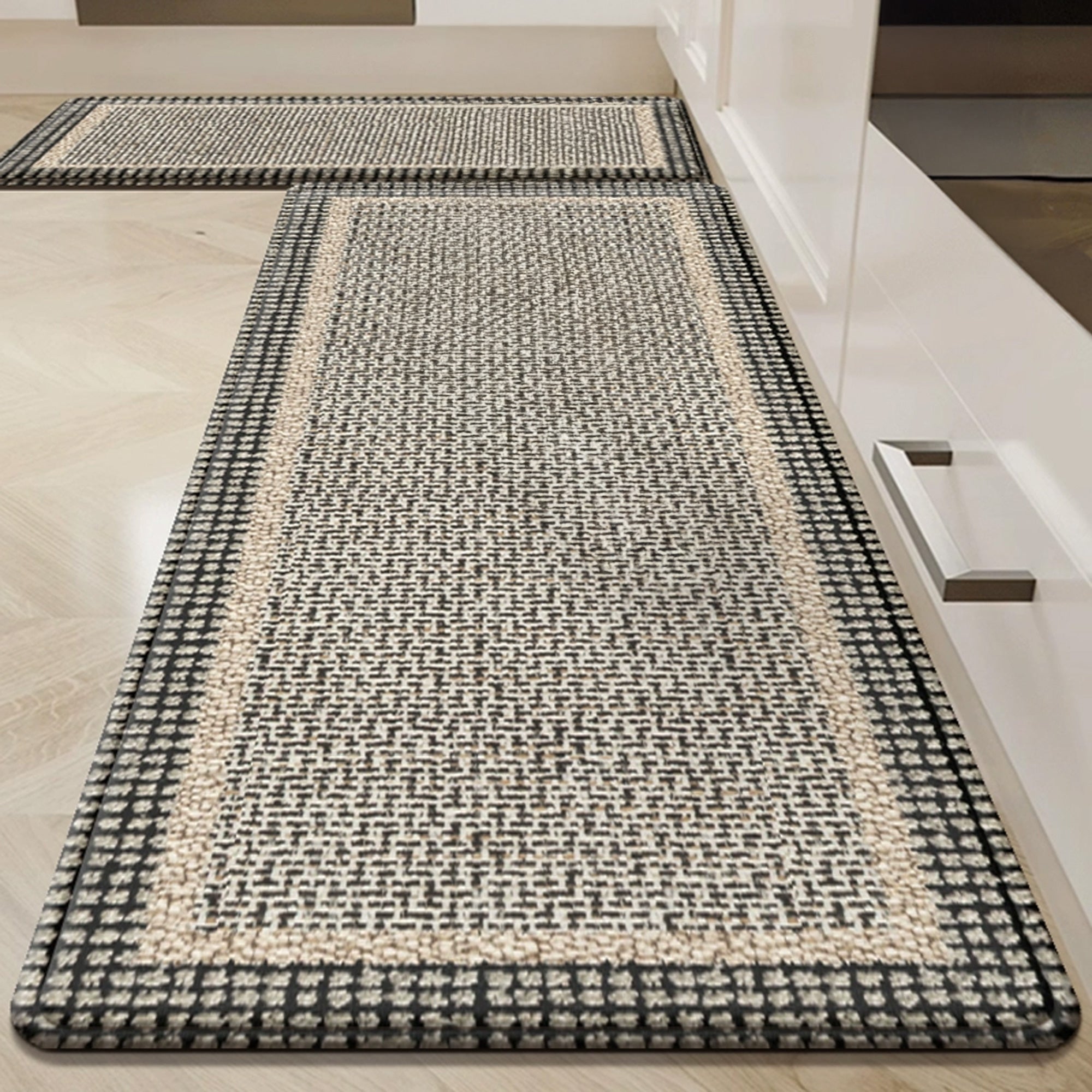 Woven Runner Rug with Bold Contrasting Border