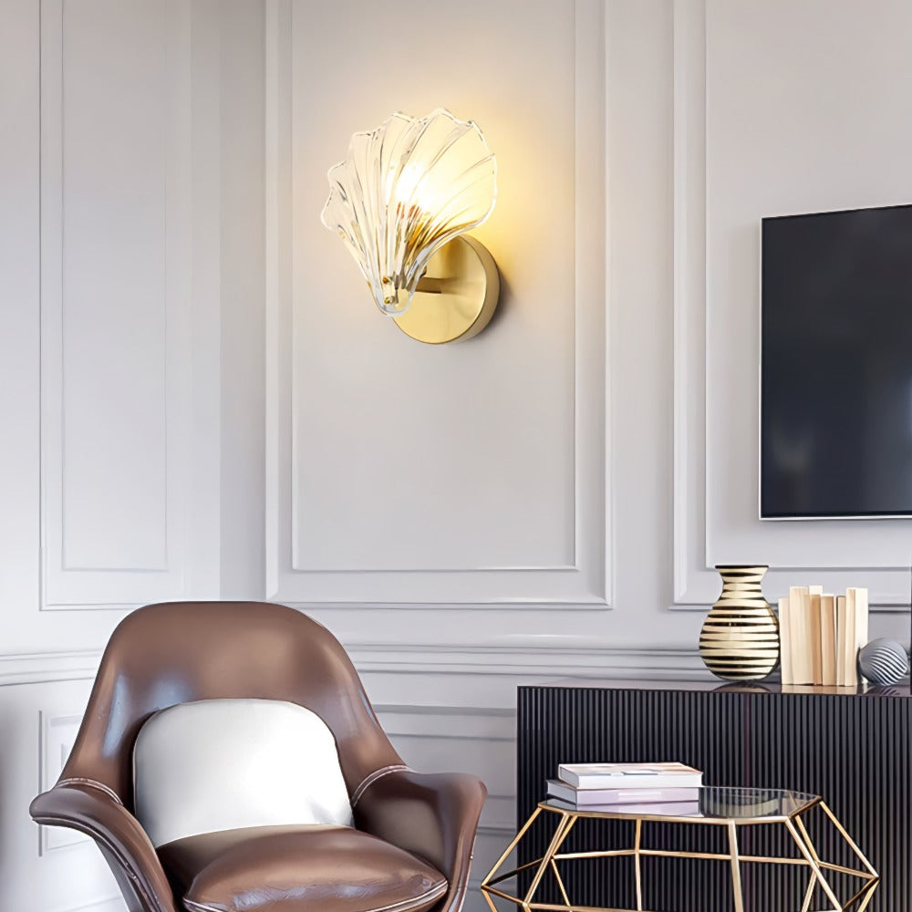 Art Deco Glass Seashell Wall Sconce in Brass