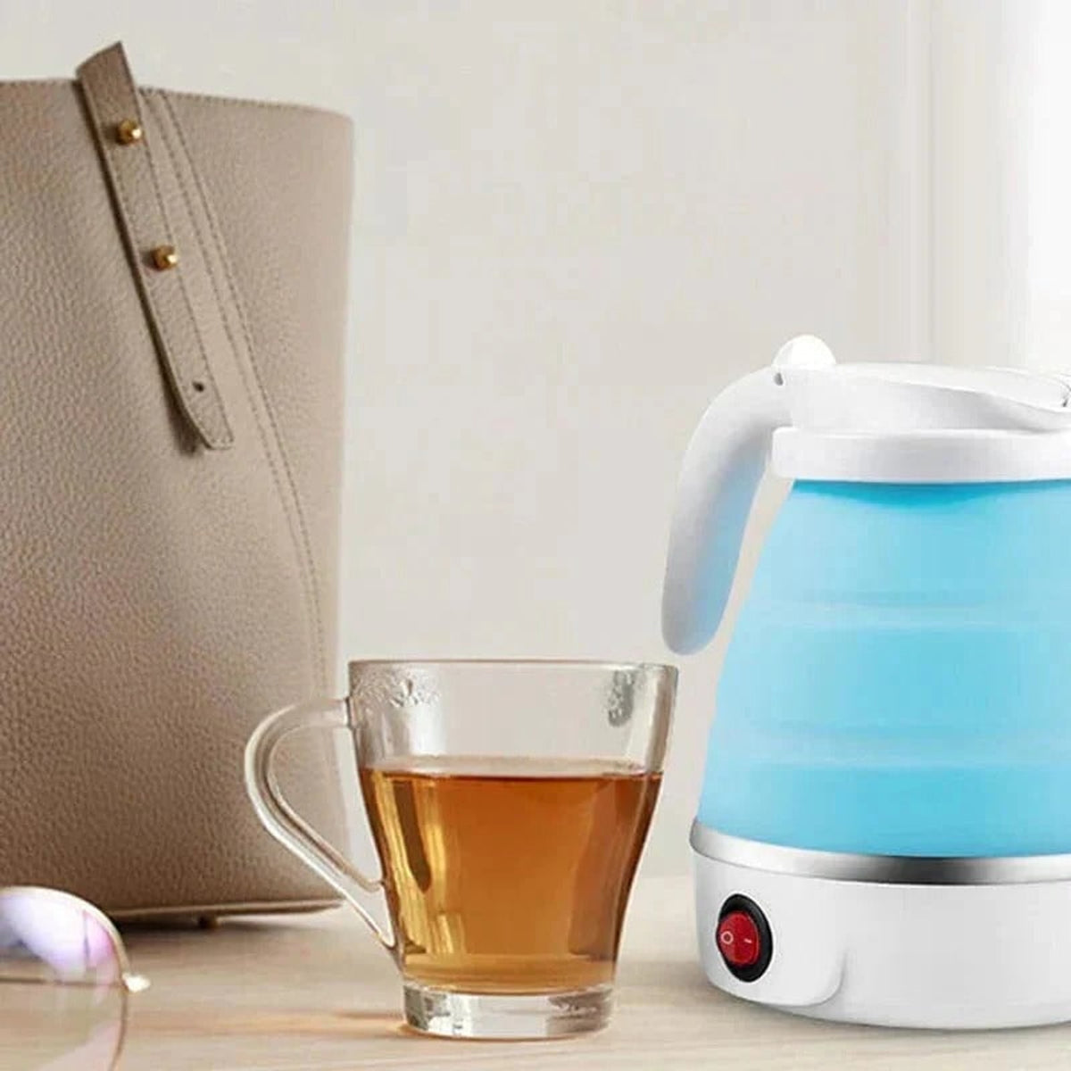 Compact Foldable Travel Kettle With Rapid Boil For Hot Drinks - Image 4