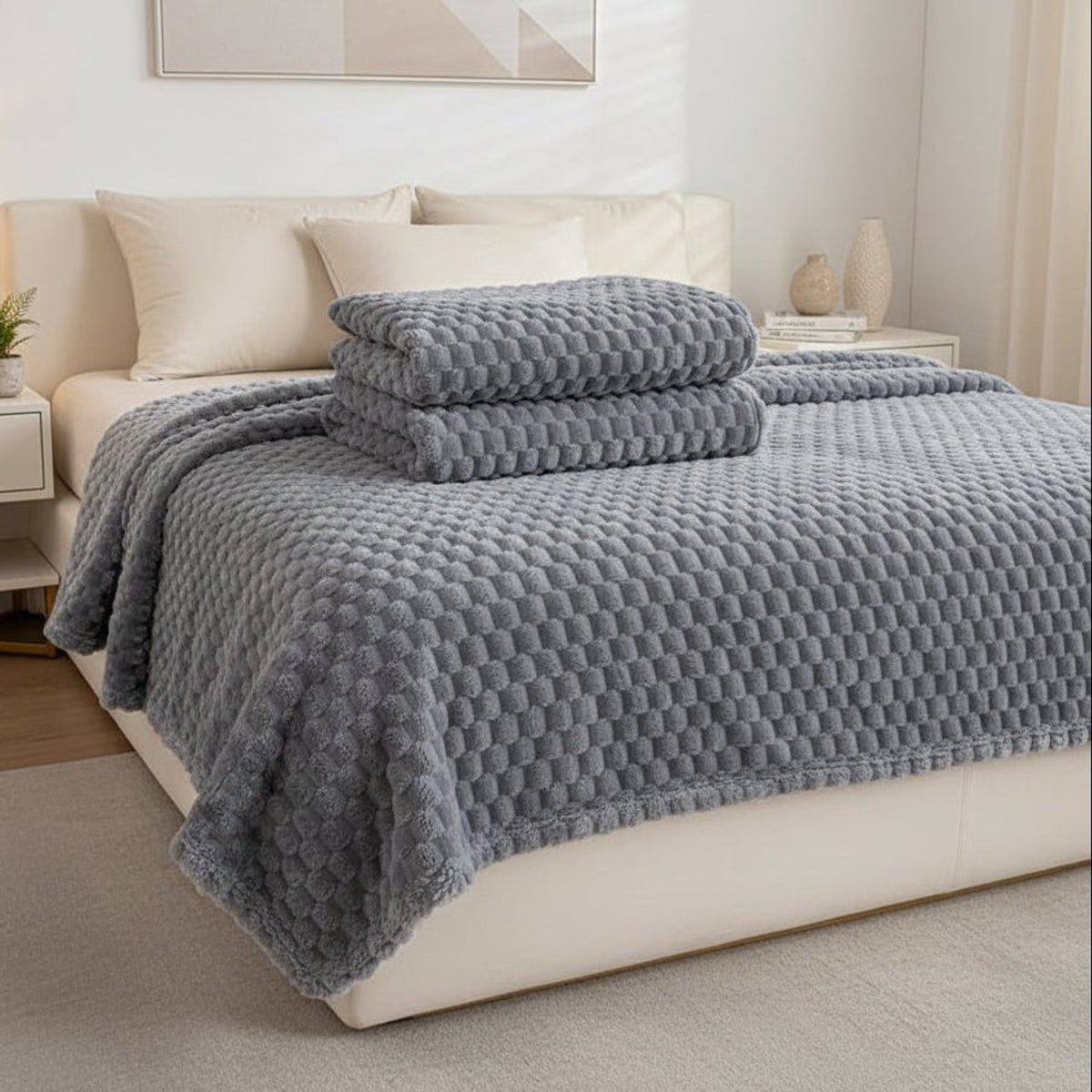 Plush Velvet Checkered Blankets & Throws For Cozy Sofa And Bed - Image 1