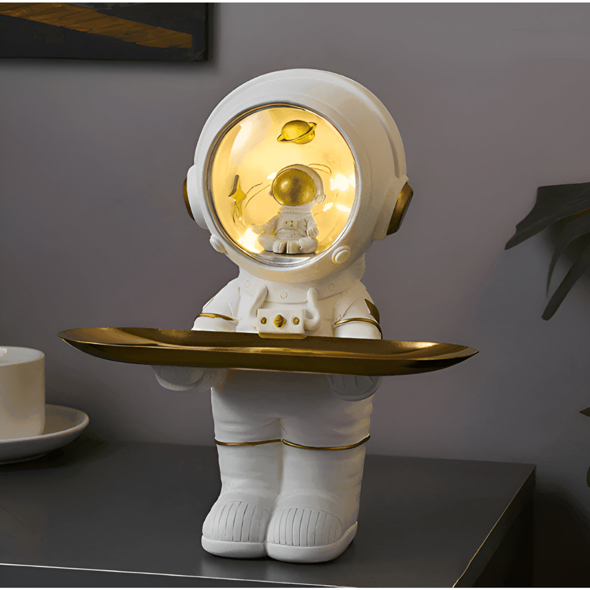 Synthetic Resin Astronaut Organizer Tray With LED Light - Image 2