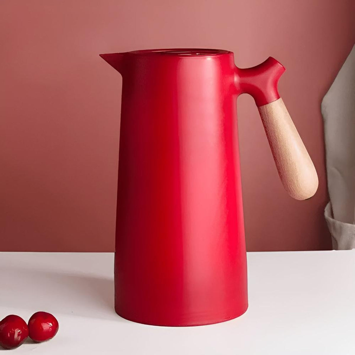 Virexen Insulated Carafe Stainless Steel Thermal Jug With Wooden Handle For Hot And Cold Drinks - Image 7