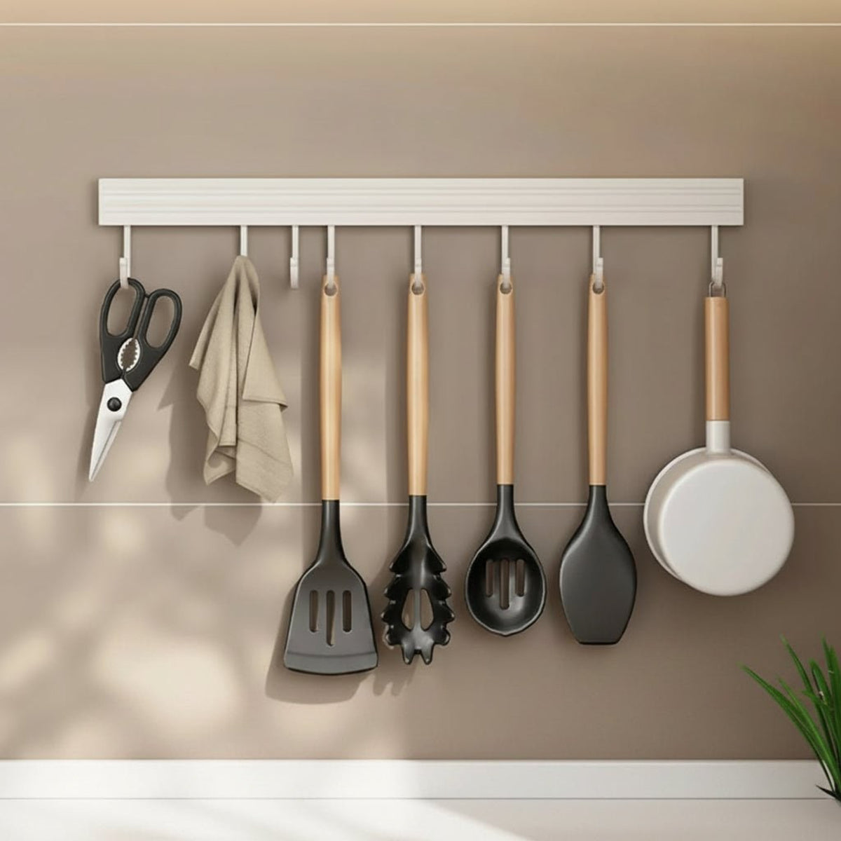 Wall Hook Organizer For Cutting Boards And Kitchen Utensils Space-Saving Wall Mount Storage - Image 7